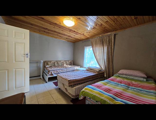 2 BEDROOM HOUSE FOR SALE IN GENADENDAL